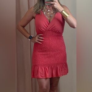 NWT Boutique Free to Flirt V-Neck Smocked Dress in Coral Size Medium